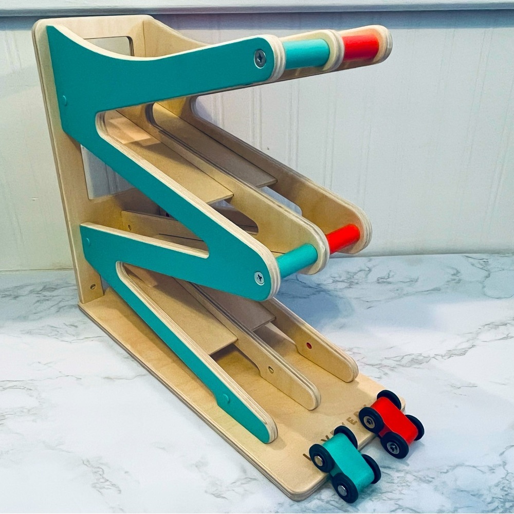 Lovevery Wooden Race & Chase Ramp Track With Race Cars